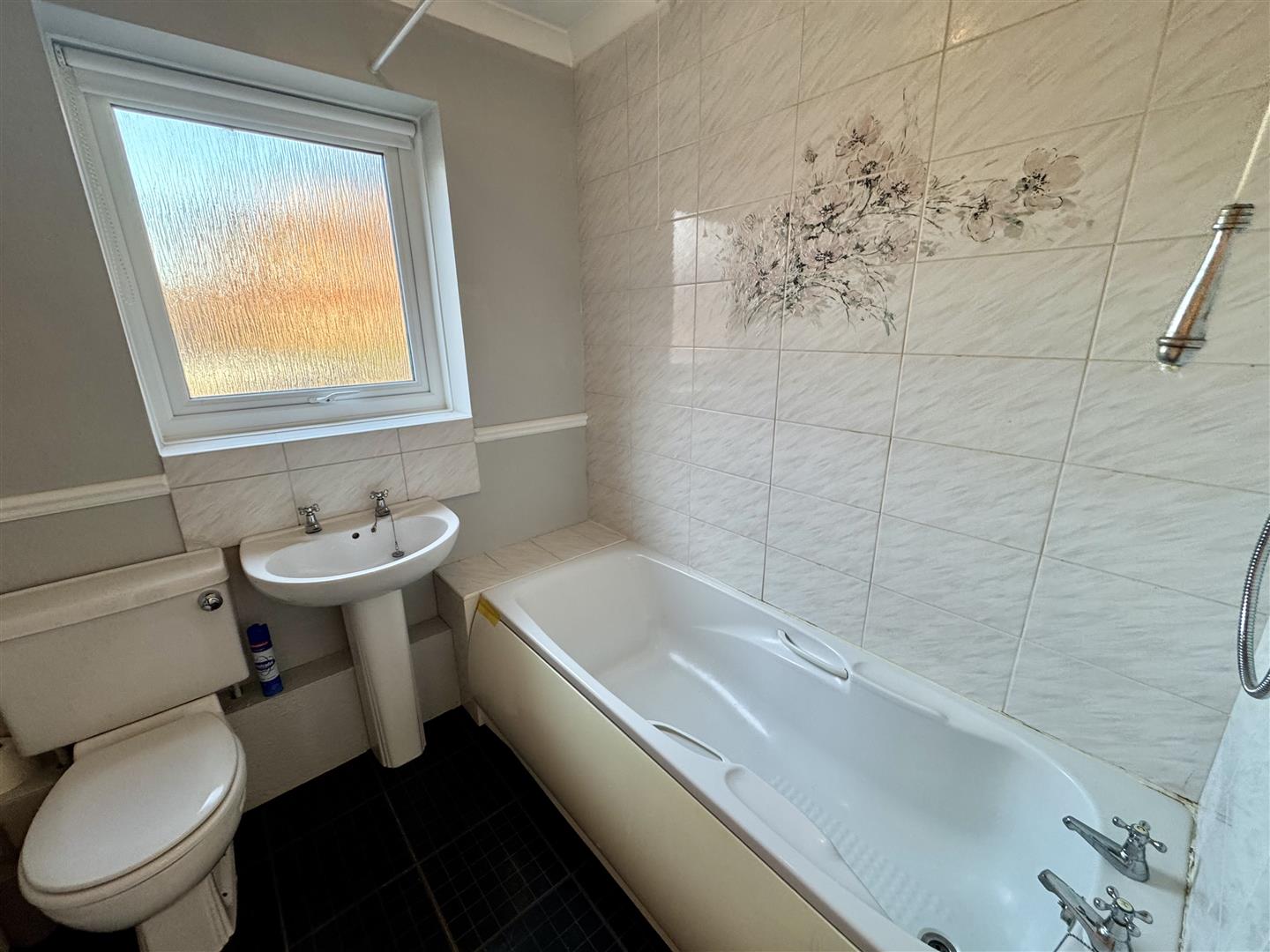 Abernethy Quay, Marina, Swansea, SA1 1UL